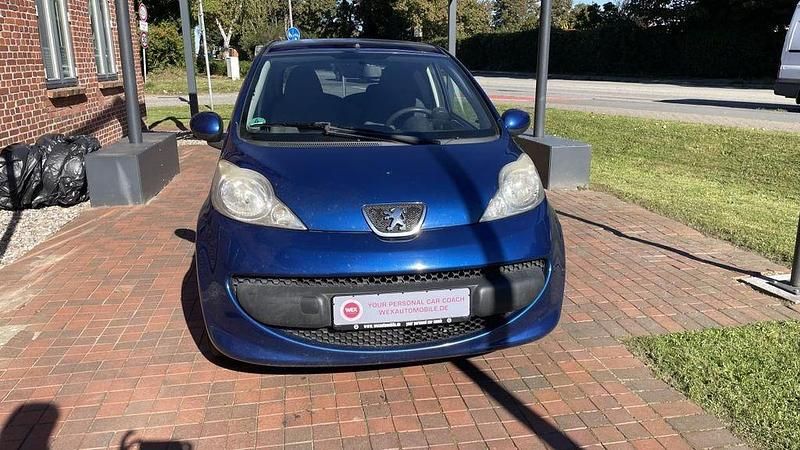 Gebraucht Peugeot 107 Filou 68 PS (50 kW) 2007 Blau (zu lackieren blau 8m6/metalliclackierung mit schu) Kleinwagen