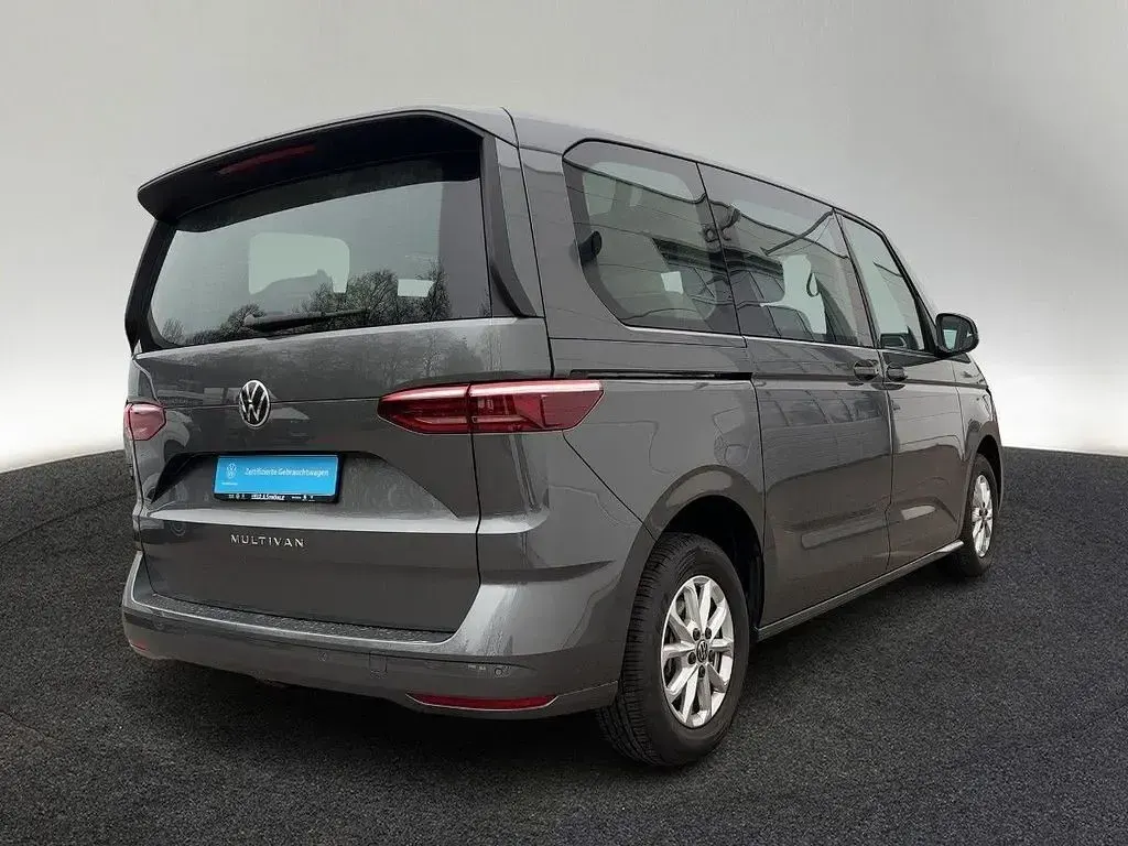Używany VW T7 150 KM (110 kW) 2024 Szary Van