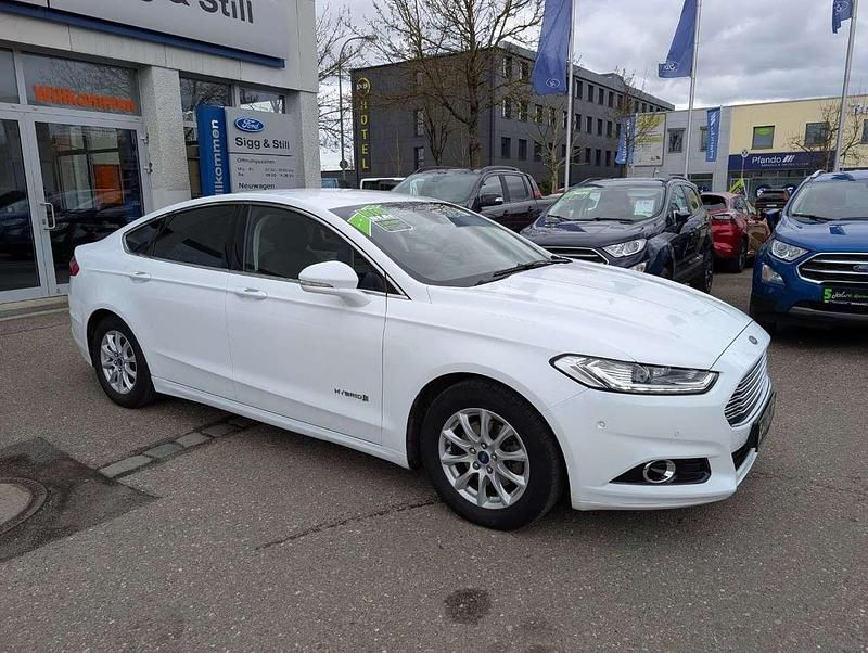 Gebraucht Ford Mondeo 190 PS (139 kW) 2017 Frostweiß Limousine