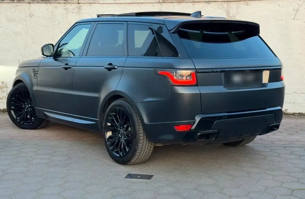 Gebraucht Land Rover Range Rover Sport 306 PS (225 kW) 2018 Andere farben SUV