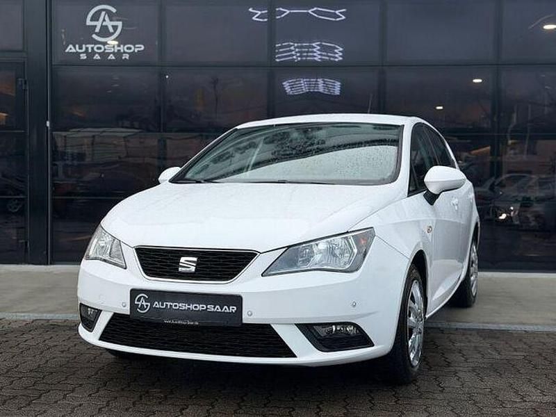 Weiß Gebraucht 2015 Seat Ibiza Stylance Limousine | 6.900 € (Fairer Preis) - Bild 1/4