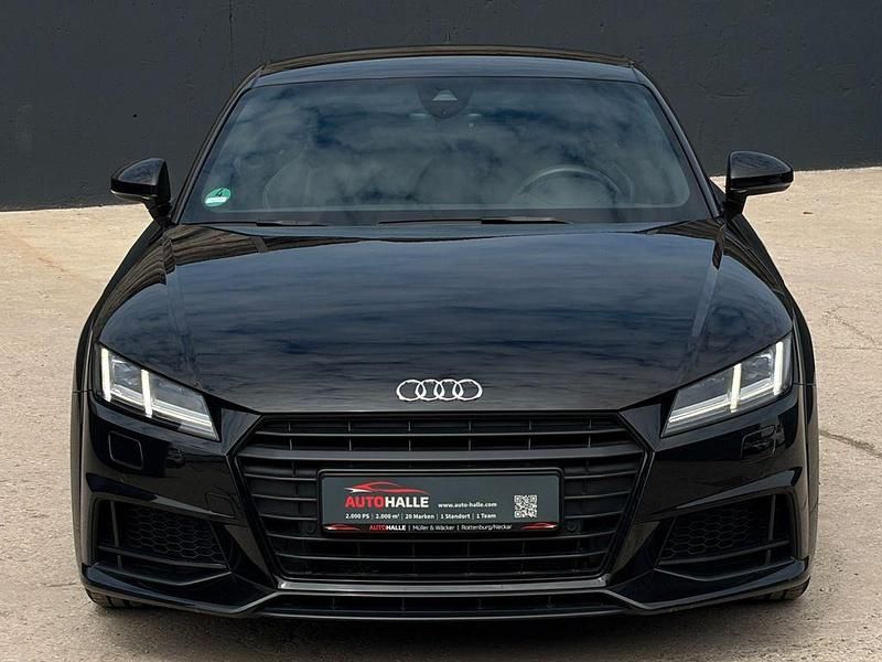 Używany Audi TT S-Line 179 KM (131 kW) 2018 Czarny Coupe