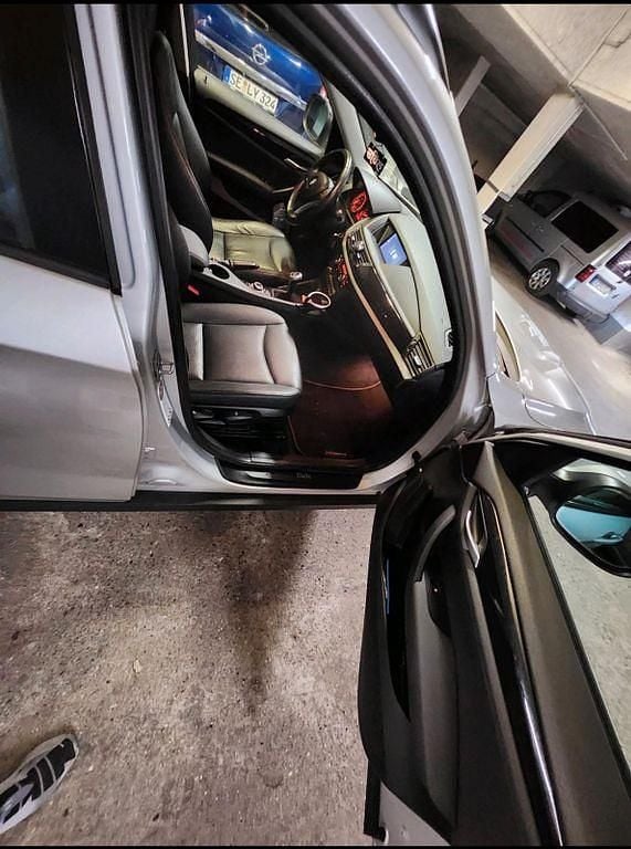 Gebraucht BMW X1 150 PS (110 kW) 2011 Silber SUV