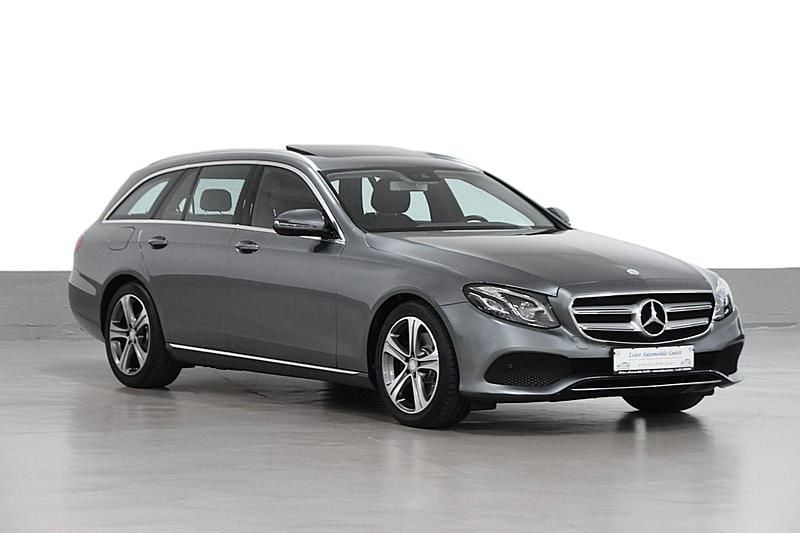 Grau Gebraucht 2017 Mercedes E220 Avantgarde Kombi | 23.990 € (Fairer Preis) - Bild 1/4