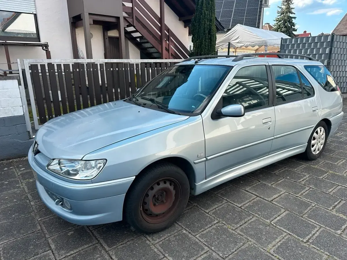 Gebraucht Peugeot 306 98 PS (72 kW) 2001 Silber Kombi