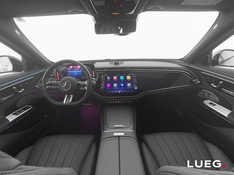 Gebraucht Mercedes E300 AMG 313 PS (230 kW) 2025 Silber Limousine