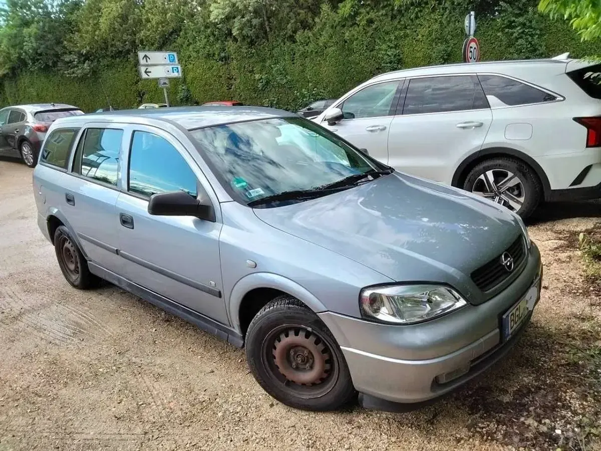 Gebraucht Opel Astra Edition 90 PS (66 kW) 2005 Grau Kombi