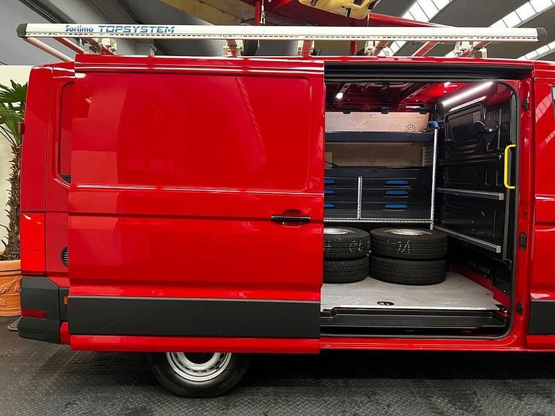 Gebraucht VW Crafter 102 PS (75 kW) 2020 Rot Van