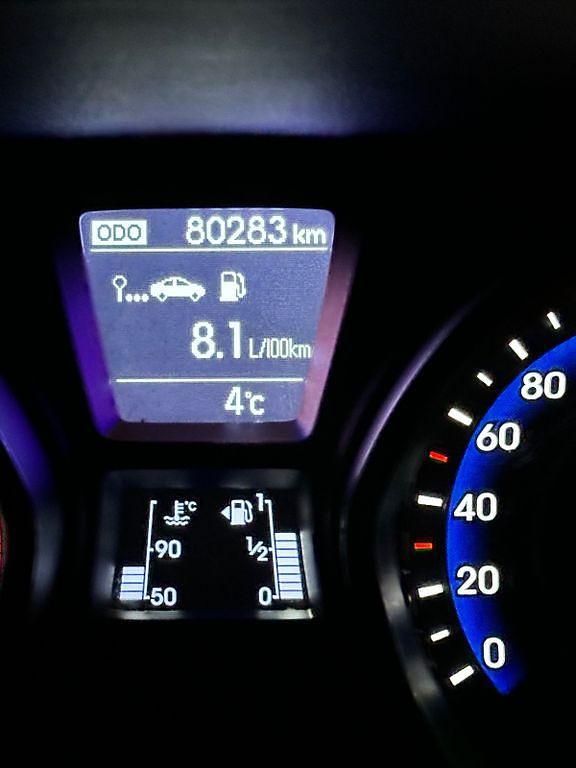 Schwarz Gebraucht 2014 Hyundai i30 Edition Limousine | 7.999 € (Guter Preis) - Bild 1/4