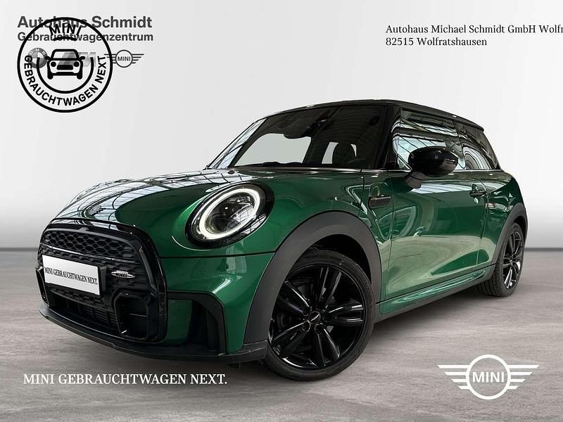 Gebraucht Mini John Cooper Works Hatch 136 PS (100 kW) 2022 British racing green Kleinwagen