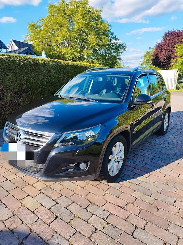 Schwarz Gebraucht 2007 VW Tiguan SUV | 7.500 € - Bild 1/4