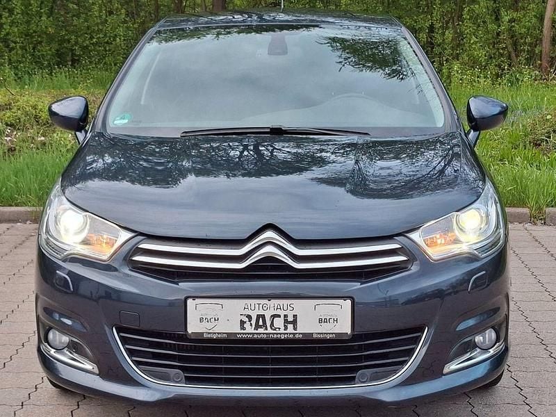 Gebraucht Citroën C4 Exclusive 111 PS (81 kW) 2011 Blau Limousine