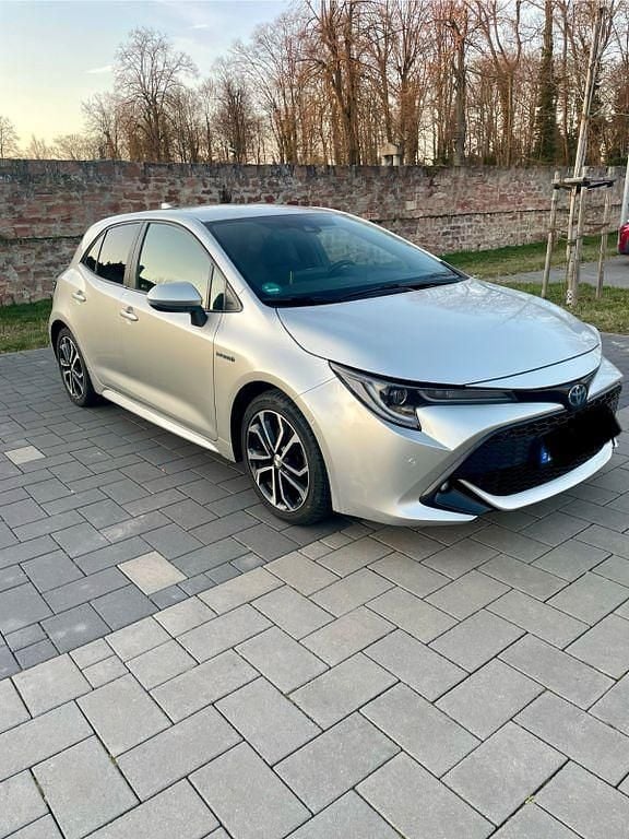 Gebraucht Toyota Corolla 152 PS (111 kW) 2020 Silber Limousine
