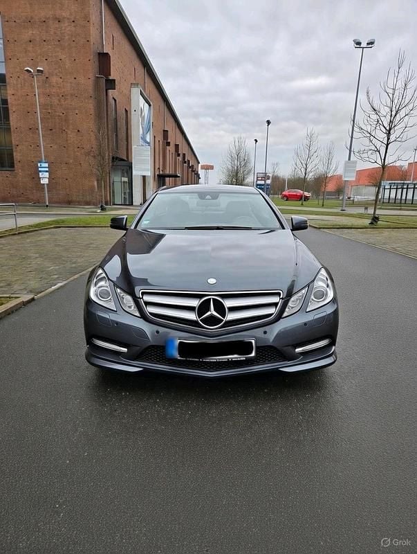 Gebraucht Mercedes E250 204 PS (150 kW) 2013 Coupé