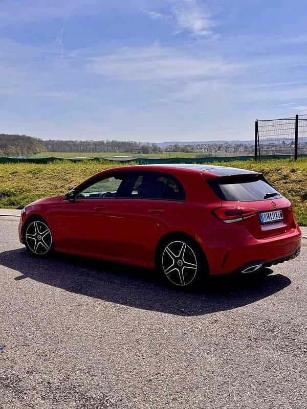Gebraucht Mercedes A220 190 PS (139 kW) 2019 Rot Kleinwagen