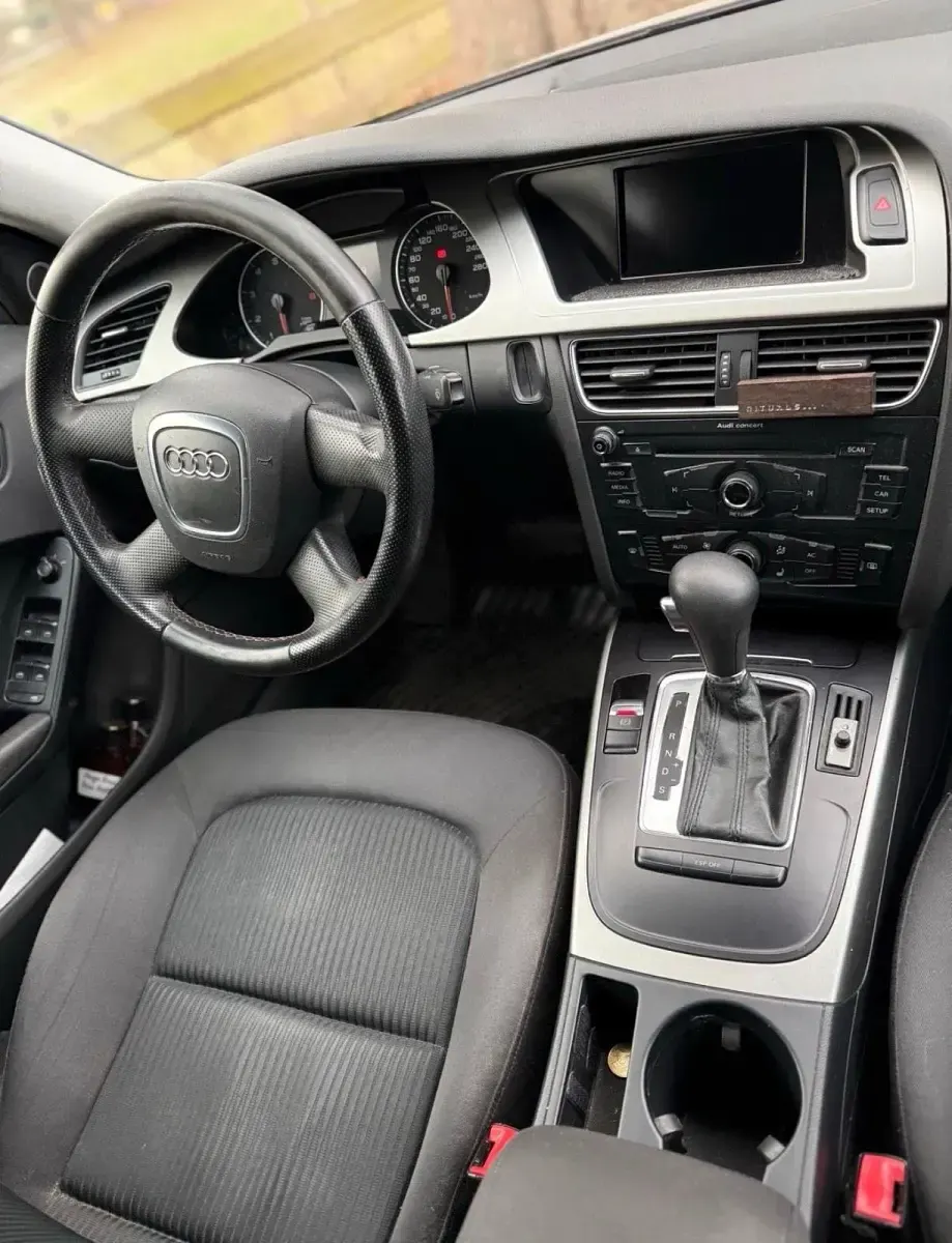 Gebraucht Audi A4 160 PS (117 kW) 2008 Limousine