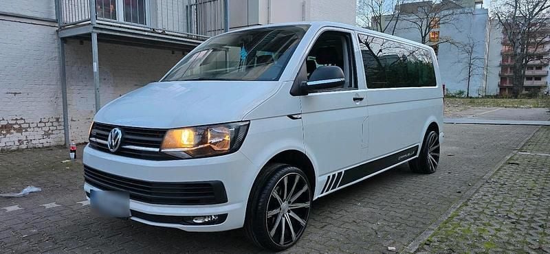 Weiß Gebraucht 2016 VW Caravelle Van / Kleinbus | 18.500 € - Bild 1/4