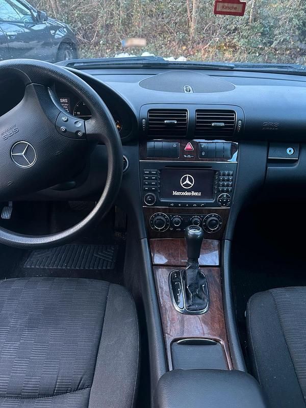 Gebraucht Mercedes C220 150 PS (110 kW) 2005 Grau Kombi