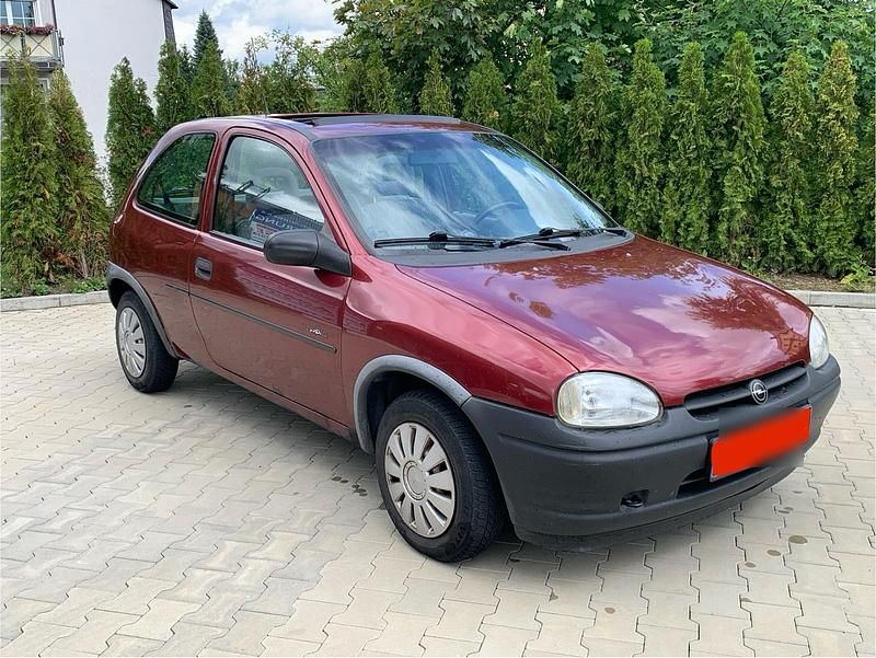 Rot Gebraucht 1996 Opel Corsa Kleinwagen | 499 € (Guter Preis) - Bild 1/4
