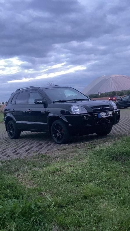 Schwarz Gebraucht 2008 Hyundai Tucson SUV | 4.999 € (Fairer Preis) - Bild 1/4