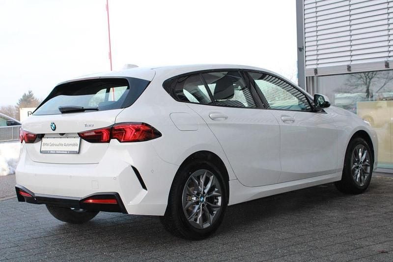 Gebraucht BMW 120 170 PS (125 kW) 2025 Weiß Kleinwagen