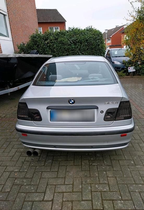 Usata BMW 323 170 CV (125 kW) 2000 Argento Berlina