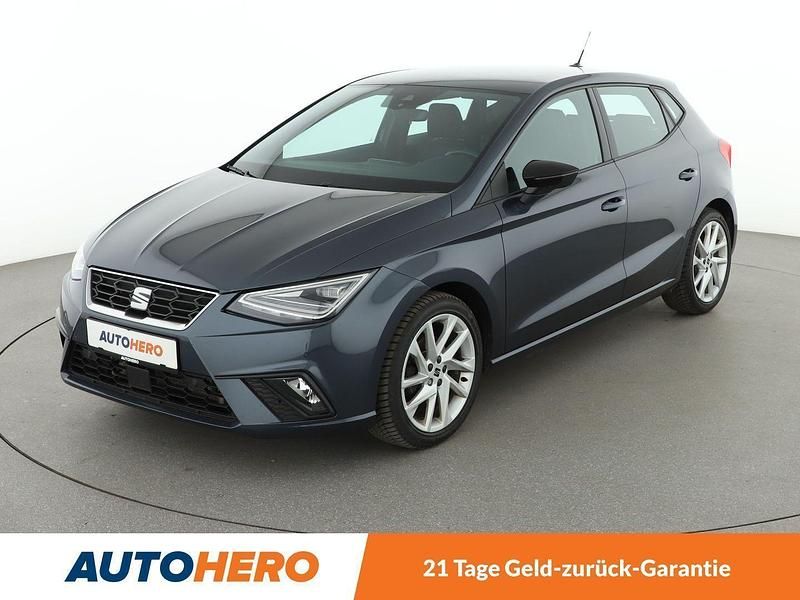 Grau Gebraucht 2023 Seat Ibiza FR Kleinwagen | 18.380 € (Guter Preis) - Bild 1/3