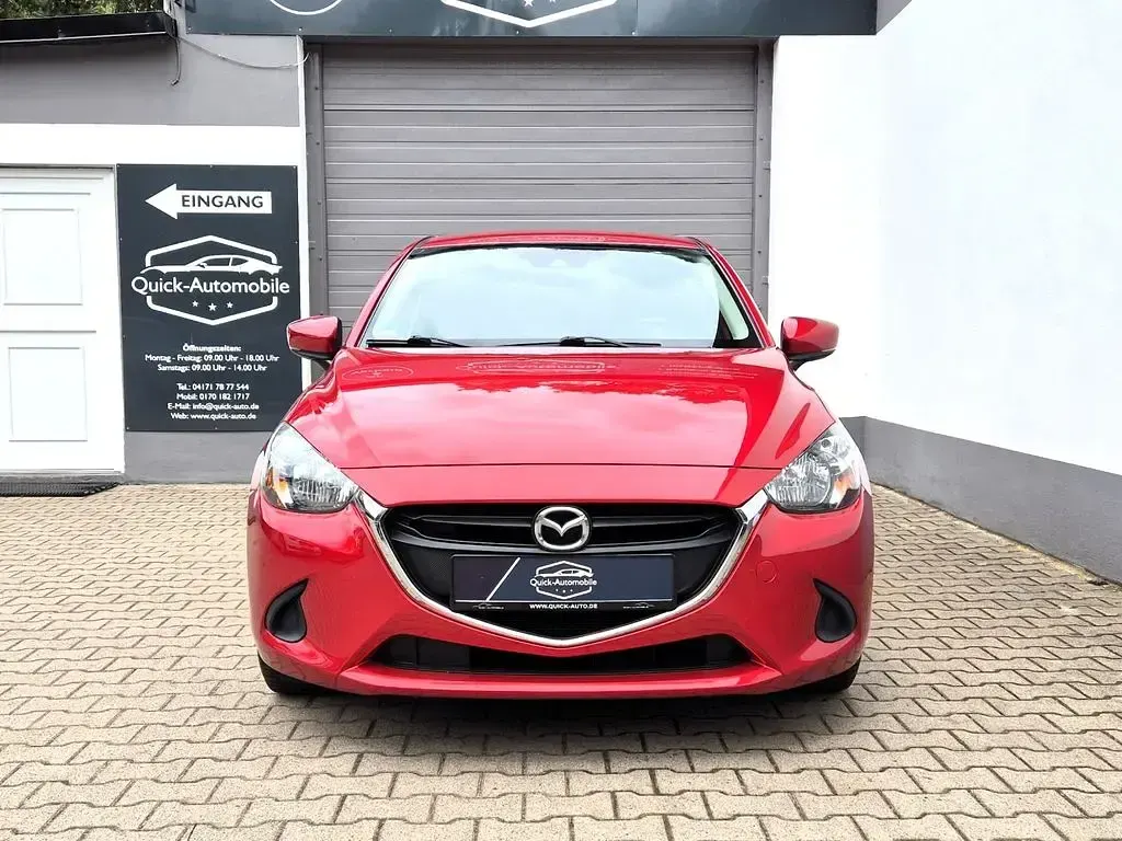 Gebraucht Mazda 2 Kizoku 75 PS (55 kW) 2017 Rot Limousine