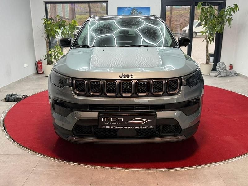 Gebraucht Jeep Compass Limited 131 PS (96 kW) 2022 Grün SUV
