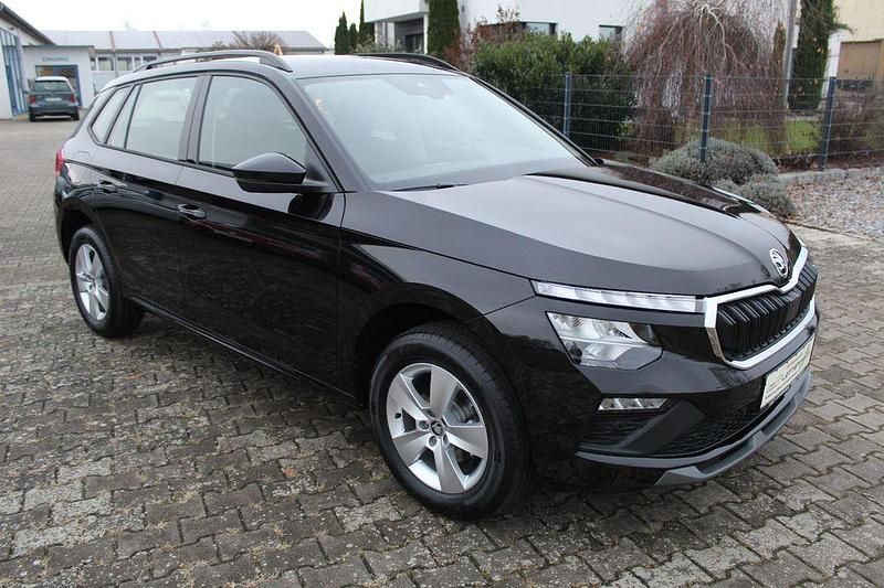 Neu Skoda Kamiq Selection 150 PS (110 kW) 2025 Schwarz SUV