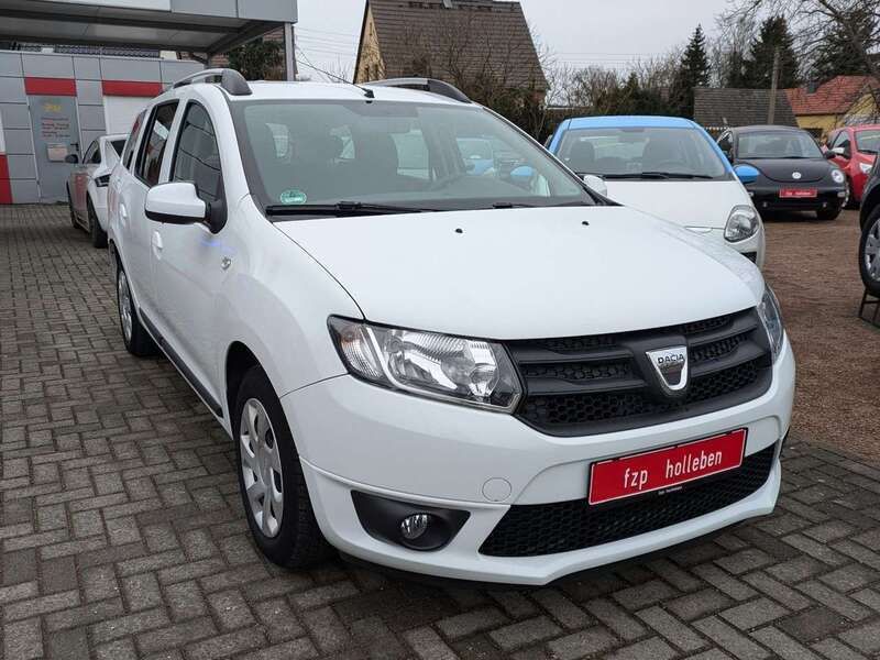 Gletscherweiss Gebraucht 2015 Dacia Logan Lauréate Limousine | 7.800 € (Fairer Preis) - Bild 1/4