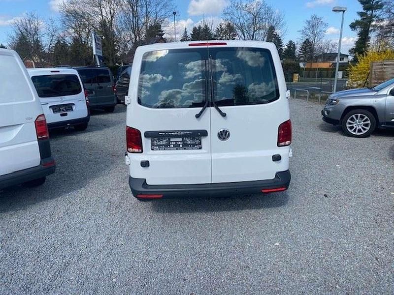 Gebraucht VW Transporter 150 PS (110 kW) 2022 Candyweiß Van