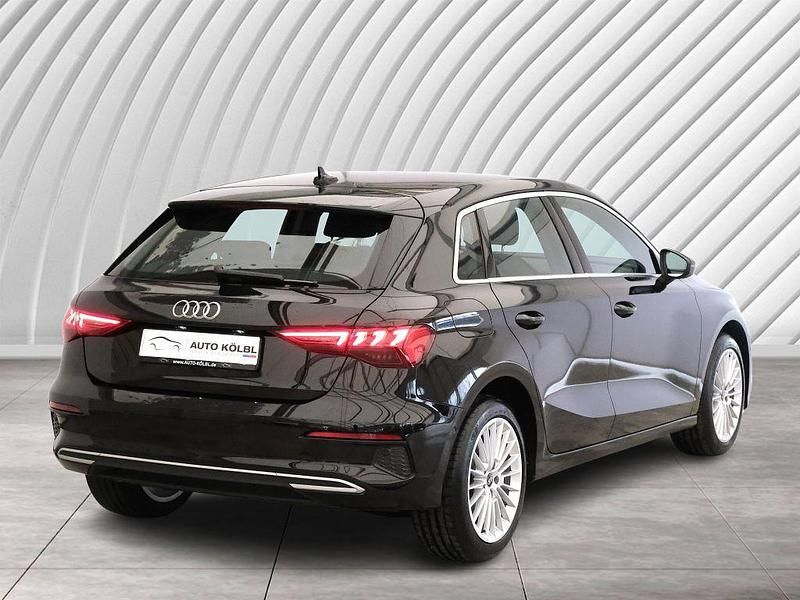 Gebraucht Audi A3 Advanced 204 PS (150 kW) 2022 Mythosschwarz metallic Limousine
