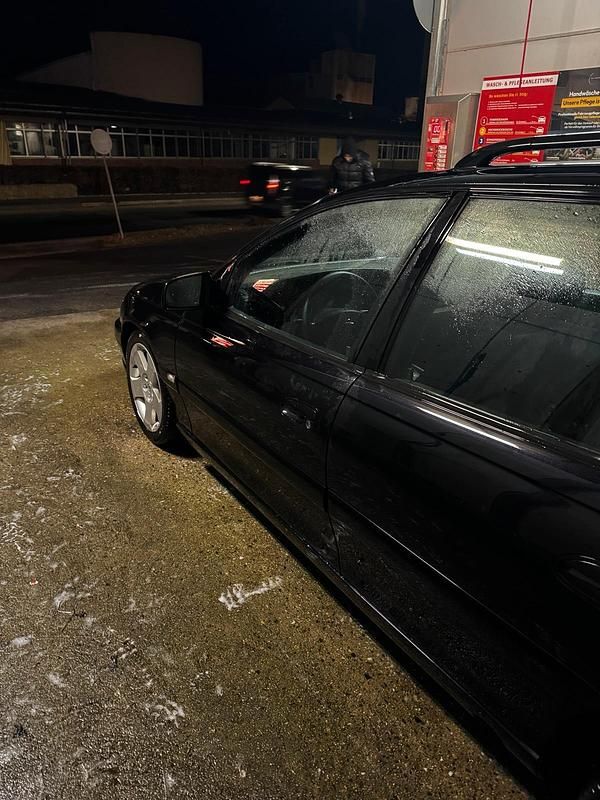 Gebraucht Opel Omega 150 PS (110 kW) 2004 Schwarz Kombi