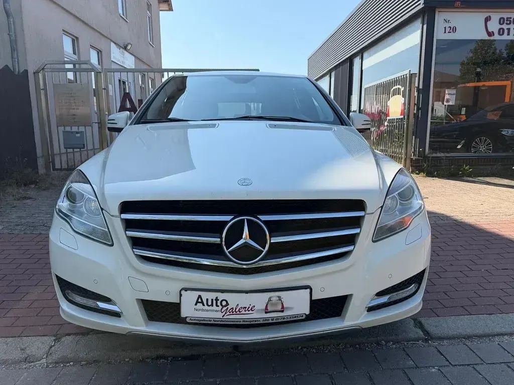 Gebraucht Mercedes R350 AMG 265 PS (194 kW) 2012 Weiß Kombi