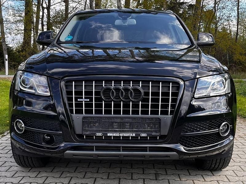 Używany Audi Q5 S-Line 170 KM (125 kW) 2011 Czarny SUV