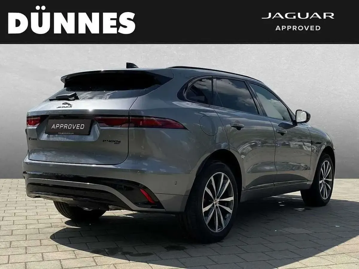 Second-hand Jaguar F-Pace R-Dynamic 404 CP (297 kW) 2021 Gri SUV