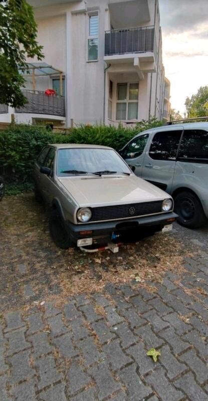 Beige Gebraucht 1988 VW Polo Coupé | 3.300 € - Bild 1/4