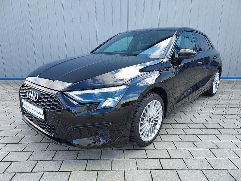 Schwarz Gebraucht 2023 Audi A3 Sportback Advanced Limousine | 26.990 € (Guter Preis) - Bild 1/4