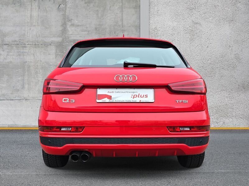 Gebraucht Audi Q3 S-Line 150 PS (110 kW) 2018 Außenfarbe: SUV