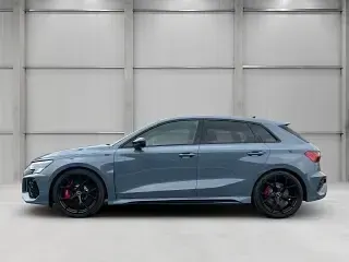 Gebraucht Audi RS3 Sport 400 PS (294 kW) 2022 Grau Limousine