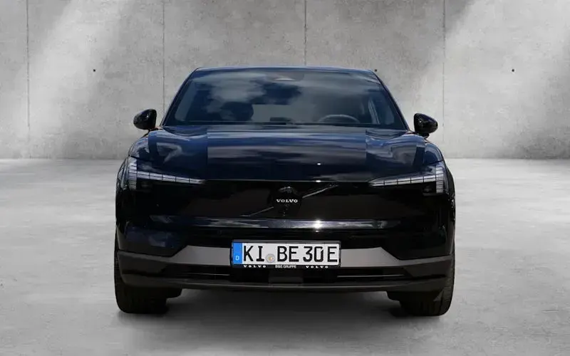 Gebraucht Volvo EX30 Ultra 200 kW (272 PS) 2026 Schwarz SUV