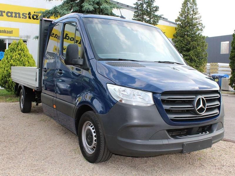 Stahlblau Gebraucht 2019 Mercedes Sprinter Van | 15.490 € (Teuer) - Bild 1/4