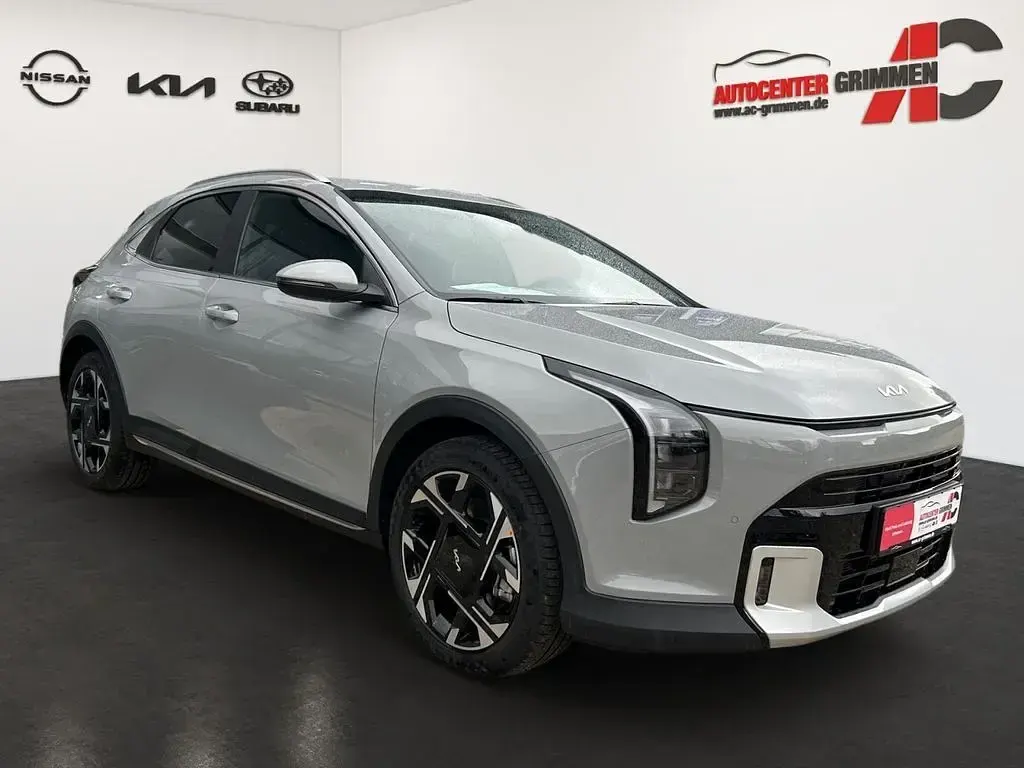 Neu Kia XCeed Spirit 179 PS (131 kW) 2026 Grau SUV