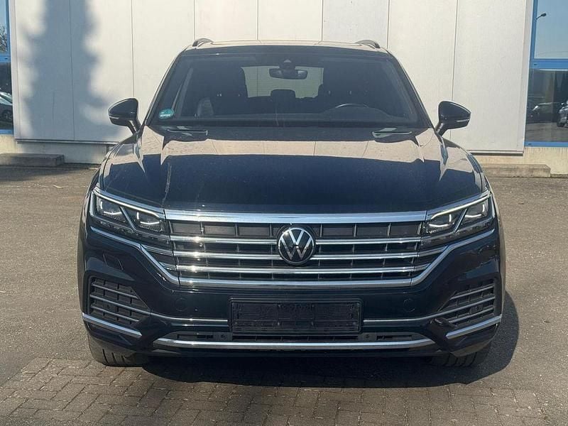 Gebraucht VW Touareg Elegance 286 PS (210 kW) 2022 Blau SUV
