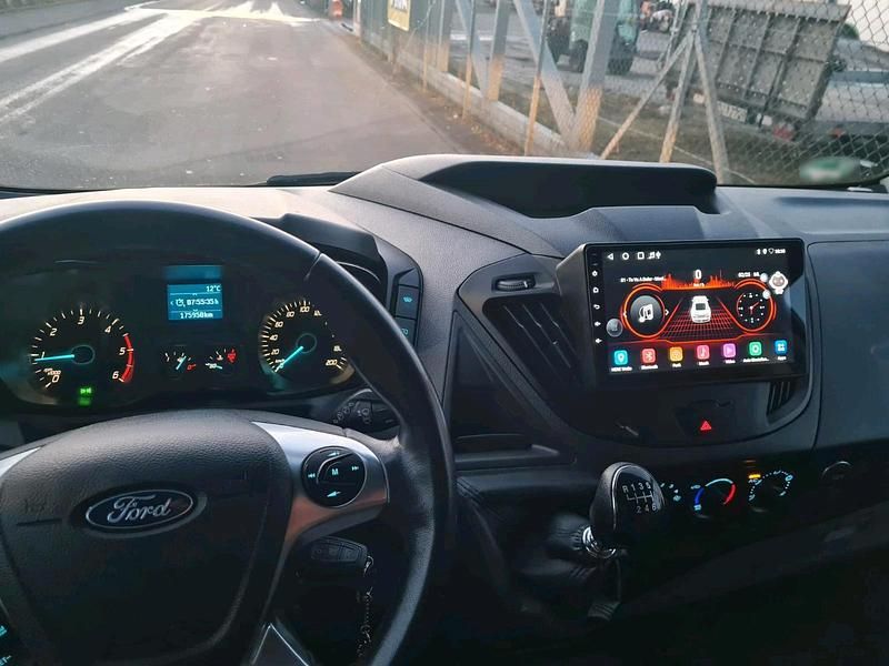 Gebraucht Ford Transit Custom 105 PS (77 kW) 2018 Weiß Van / Kleinbus