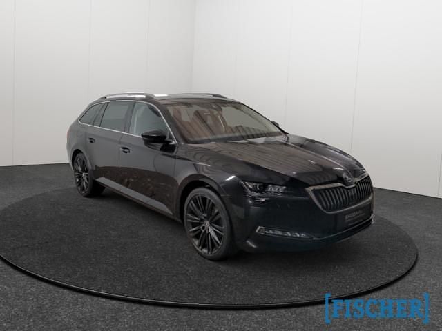 Gebraucht Skoda Superb Style 200 PS (147 kW) 2022 Schwarz Kombi