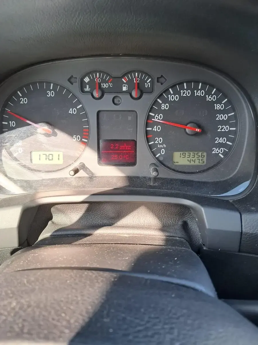 Gebraucht VW Bora 130 PS (95 kW) 1999 Silber Kombi