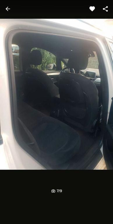 Weiß Gebraucht 2016 BMW 218 Gran Tourer M Sport Van / Kleinbus | 8.450 € (Guter Preis) - Bild 1/4