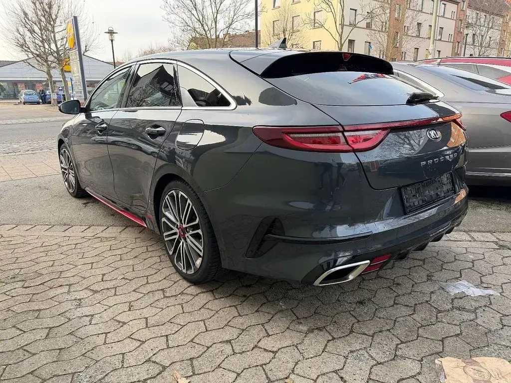 Gebraucht Kia ProCeed GT GT 204 PS (150 kW) 2021 Grau Kleinwagen